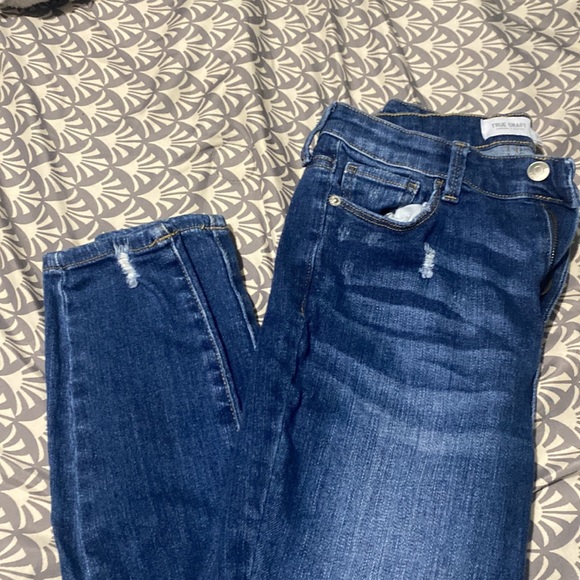 True Craft high rise skinny jeans - Picture 7 of 7